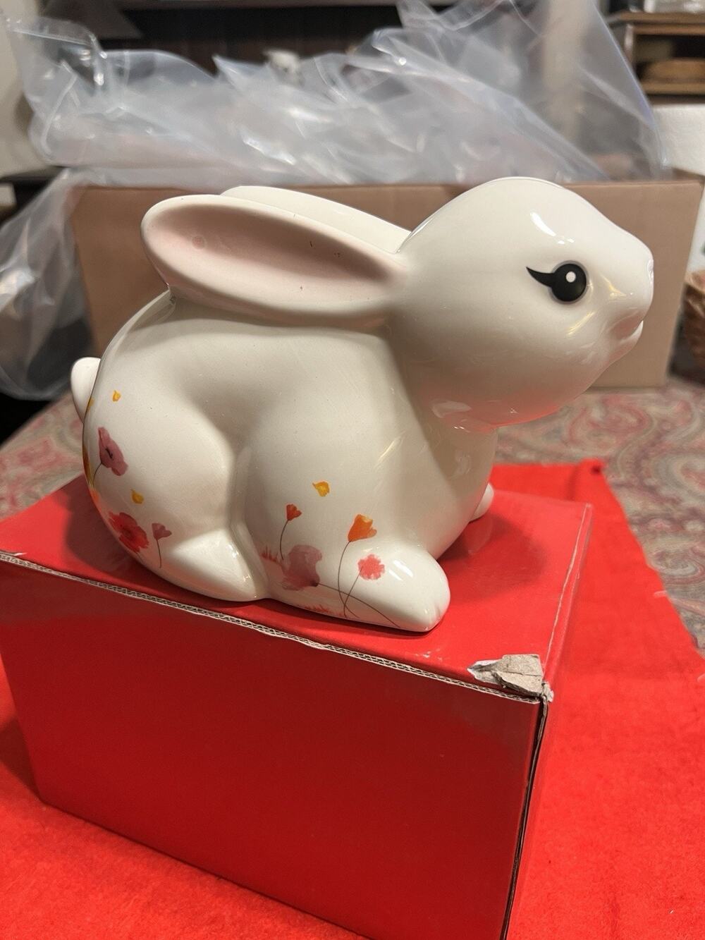 Collectible Wells Fargo Year Of The Rabbit Easter Ceramic Piggy Bank